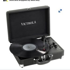 Record player with vinyls